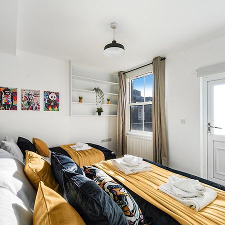 Апартаменты Boutique Central Hackney Abode - Balcony - Sleeps 6 Лондон Экстерьер фото